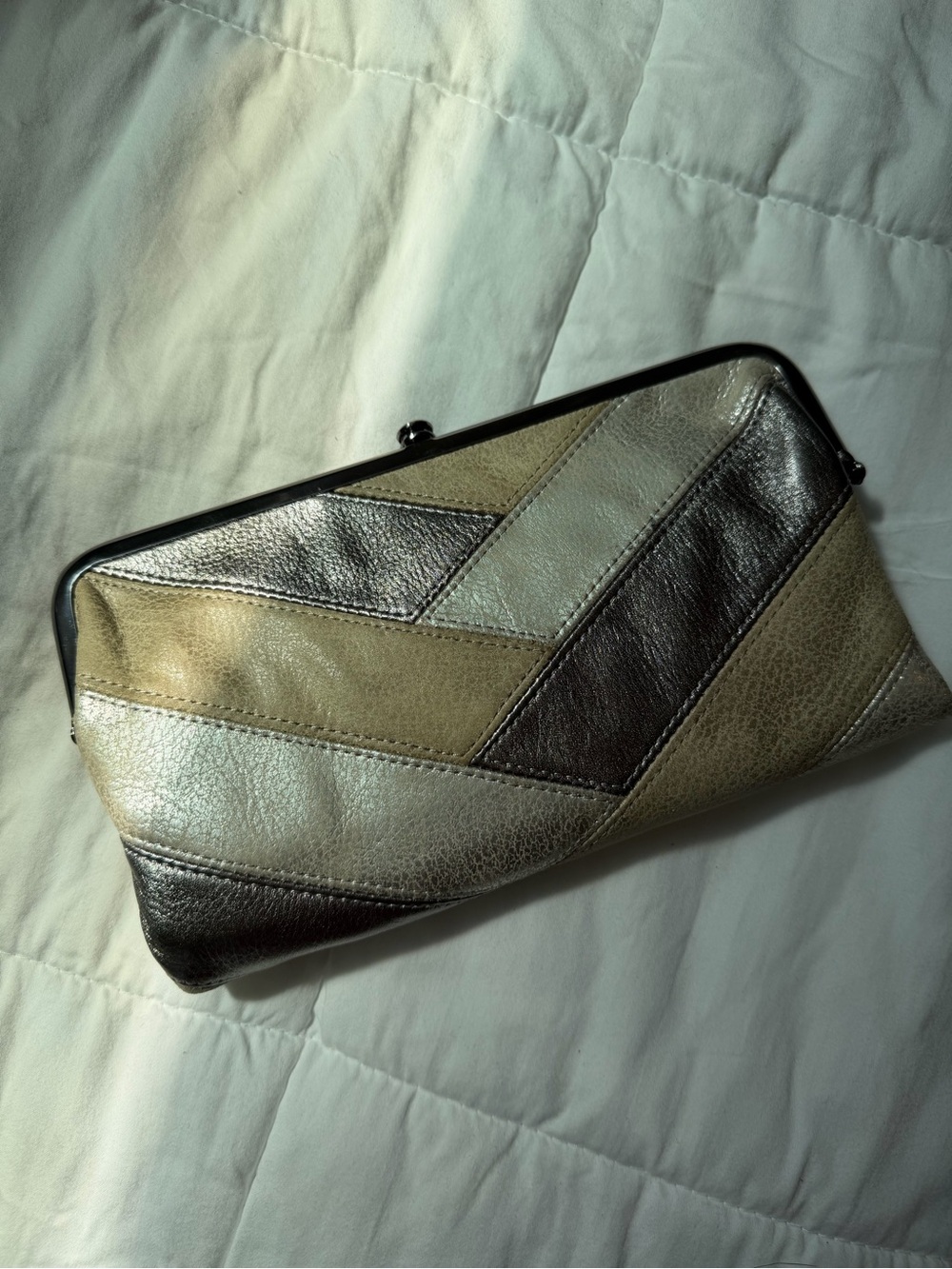 Hobo Lauren Wallet Leather Patchwork Clutch - Metallic Neutrals